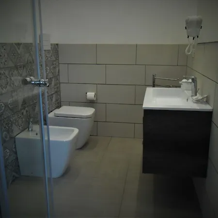 Guest house Le Vie Del Centro 3*