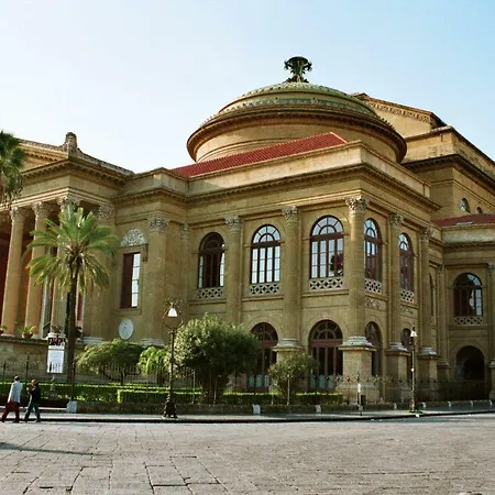 Le Vie Del Centro Guest house 3*