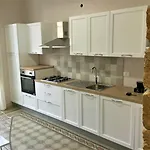 Πανσιόν Le Vie Del Centro 3*